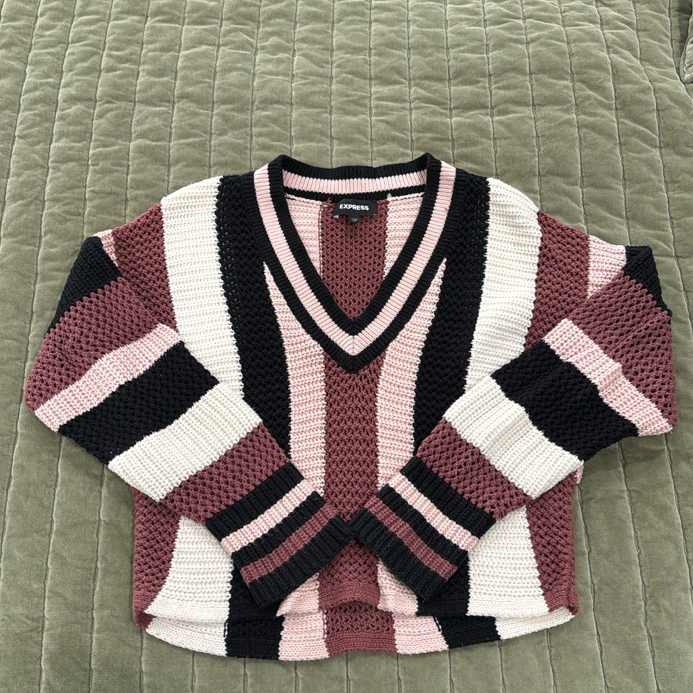 Women’s Express striped Sweater XS